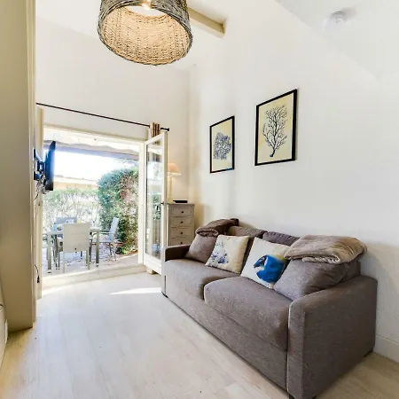 Mas De La By Interhome Cavalaire-sur-Mer